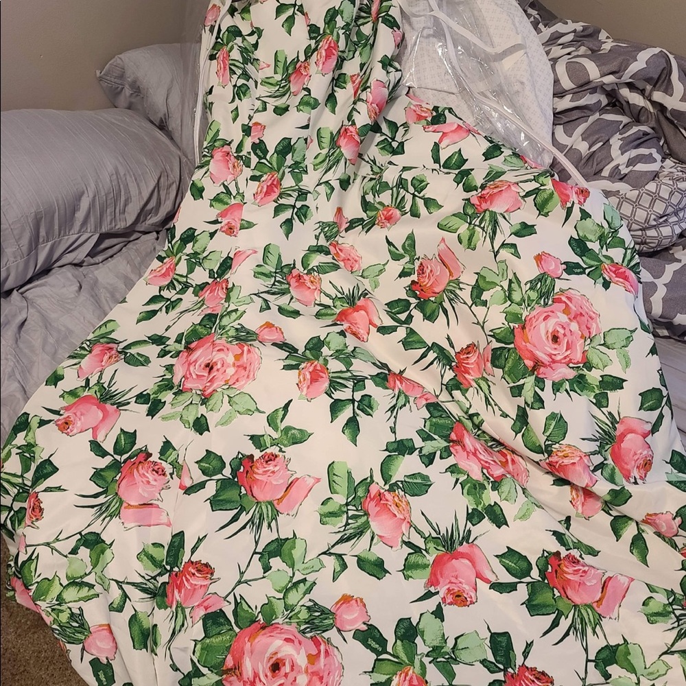 Sherri Hill Floral Prom Dress - Picture 6 of 7